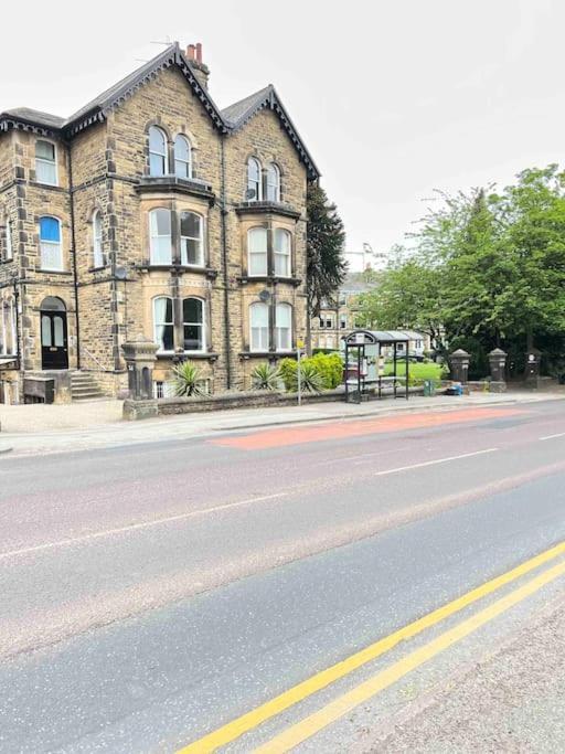 Apartamento 2 Bed Ground Floor Apartment, Sleeps 4 With Free Parking Harrogate